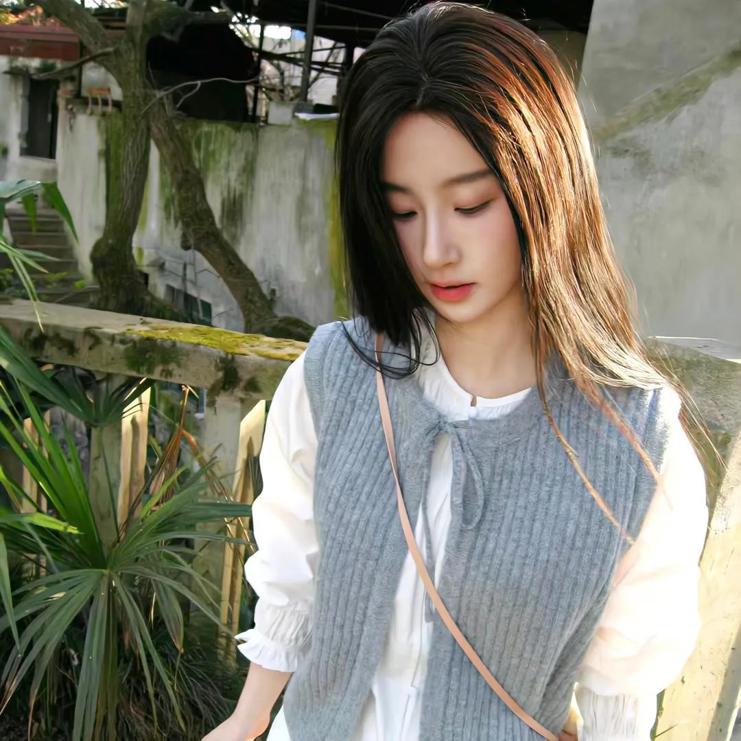 高岭之花今天顾盼垂青了吗